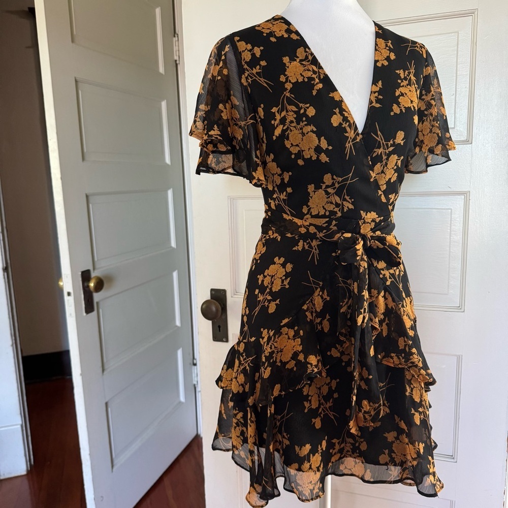 Princess Polly Black & Gold Ina Mini Dress size 2 - Picture 4 of 11